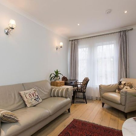 2 Bed Room Flat Near Westfield, West Лондон Экстерьер фото