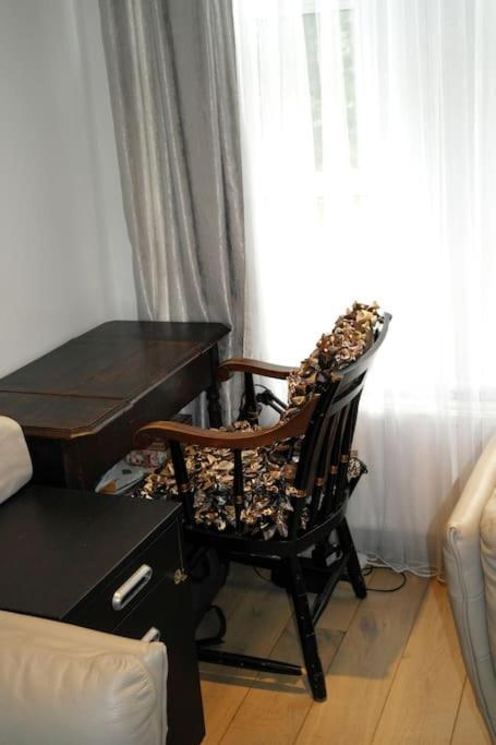 2 Bed Room Flat Near Westfield, West Лондон Экстерьер фото